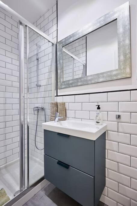 Apartamento Con Encanto En Sol - Madrid #C Bagian luar foto